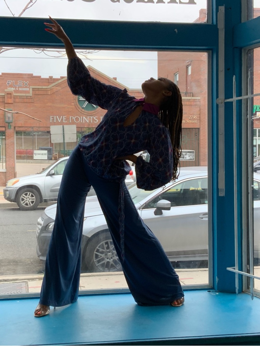 Top - Picture 4 of 5